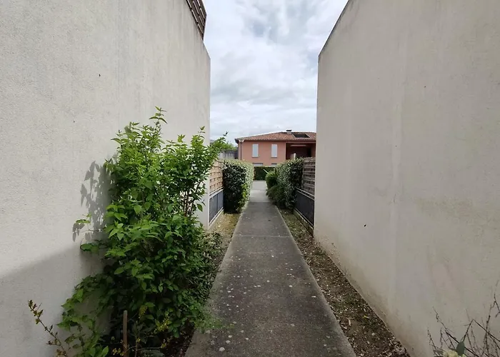 Apartamento Le Cosy Eurocentre ► Terrasse ► Parking ► Wifi ► 24/24 Castelnau-dʼEstrétefonds